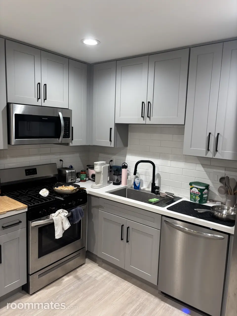 Profile photo 4 of 10