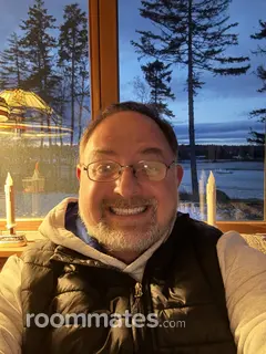 Roommate looking Laconia, NH, $1200