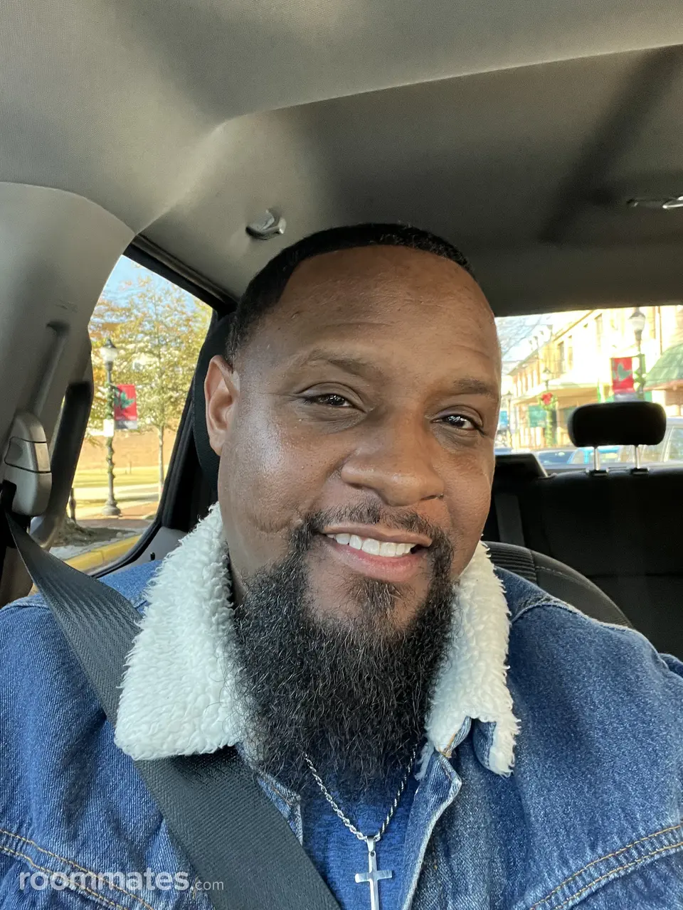 Profile photo 1 of 1