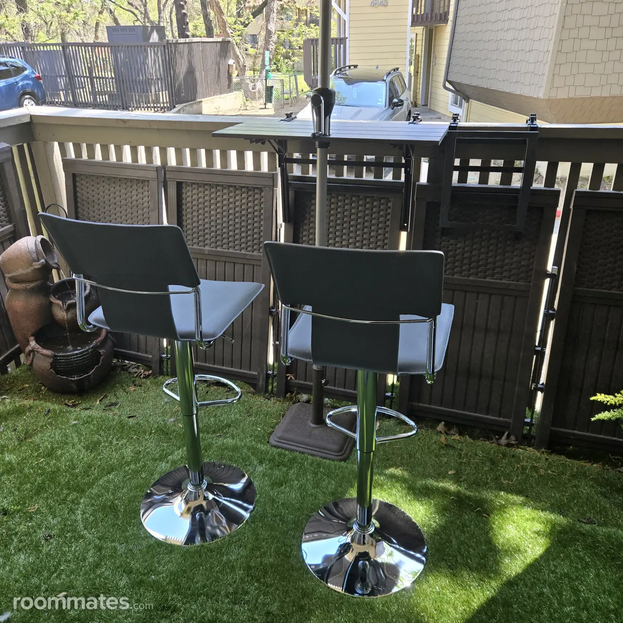 Profile photo 6 of 10