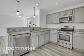 Room for rent in Seabrook, SC $1000, house