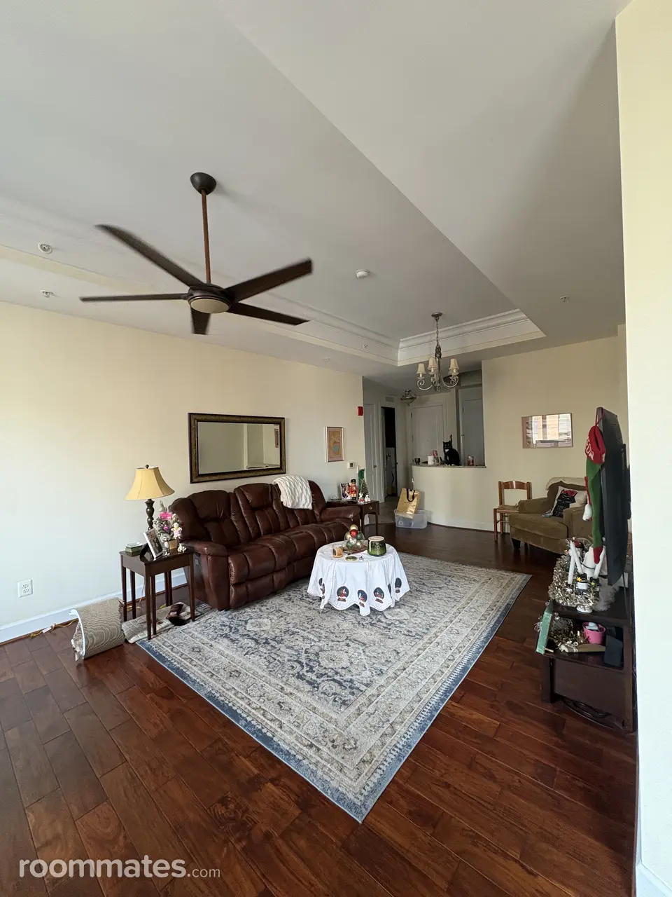 Profile photo 9 of 13