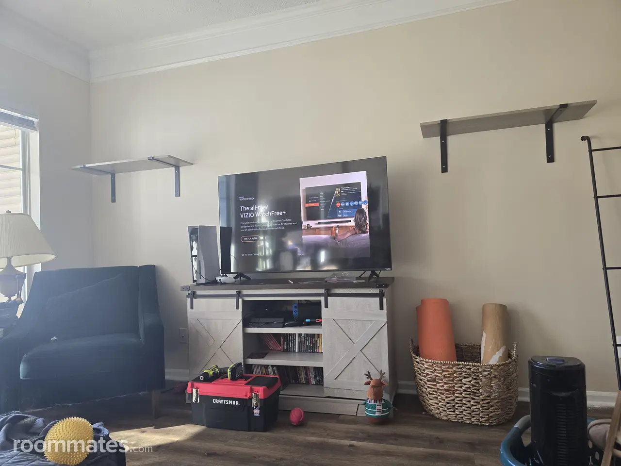 Profile photo 8 of 15