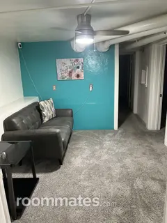 Room for rent in Denver, CO $800, house
