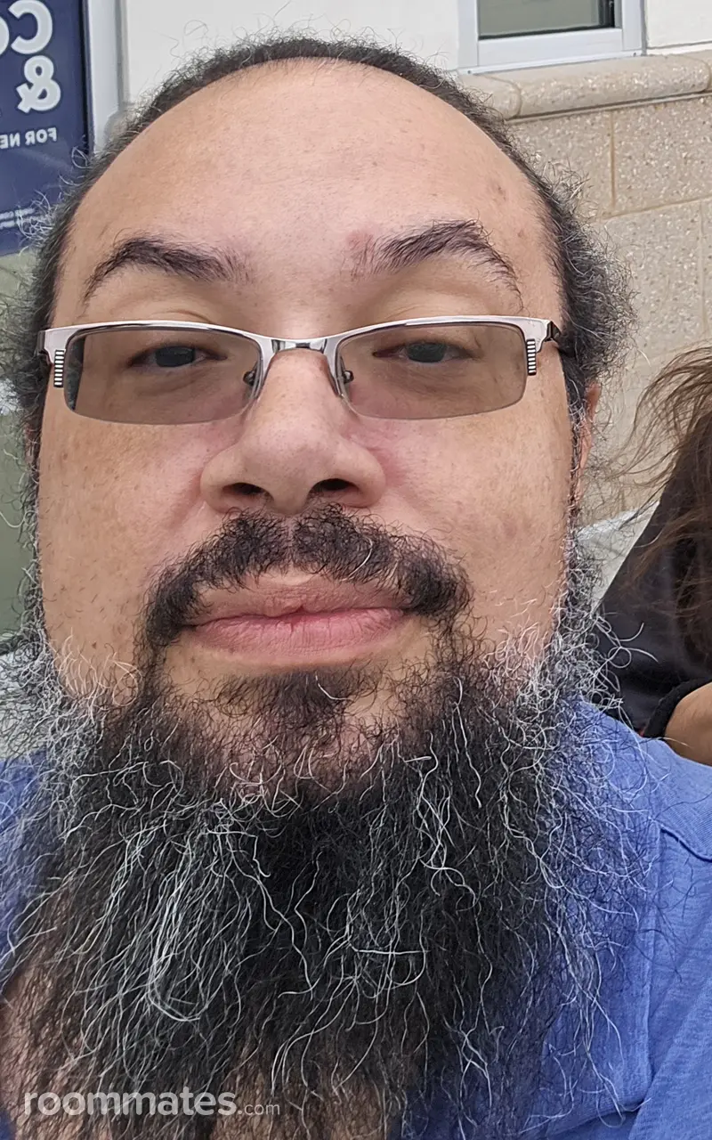 Profile photo 1 of 1