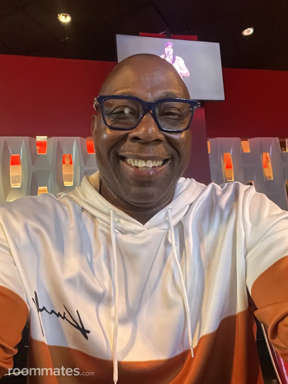 Profile photo 5 of 8