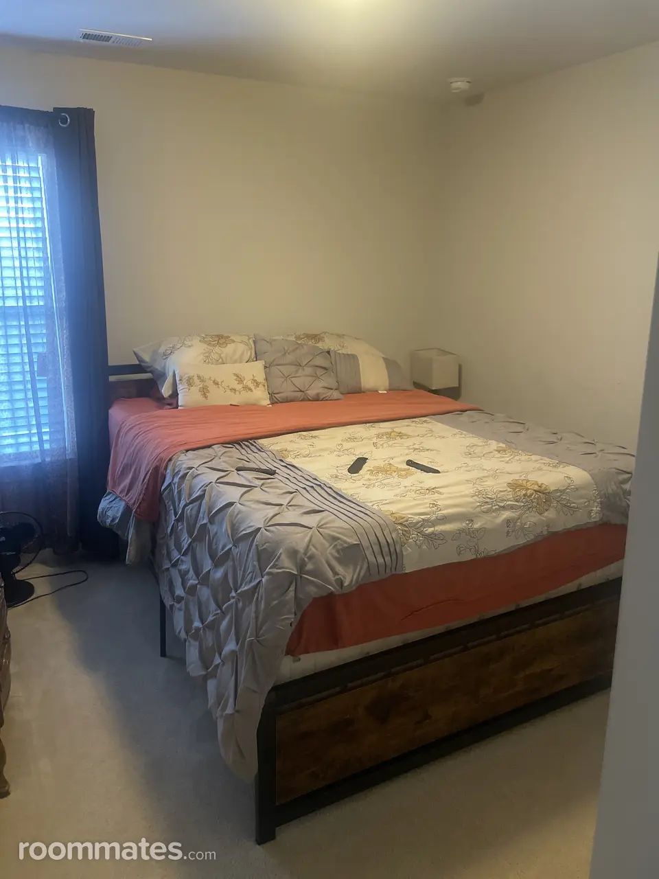 Profile photo 4 of 8