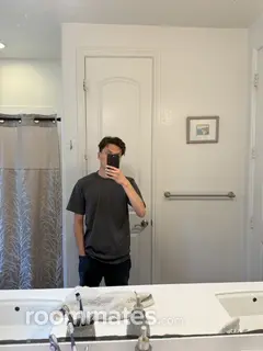 Roommate looking San Diego, CA, $1000