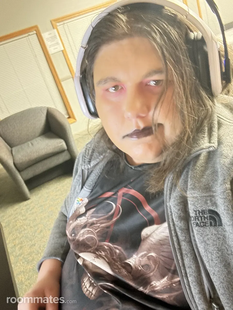 Profile photo 1 of 1