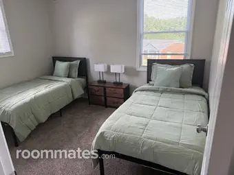 Room for rent in Indianapolis, IN $750, house