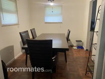 Room for rent in Belleville, IL $600, house