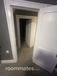 Room for rent in Maple Heights, OH $500, house