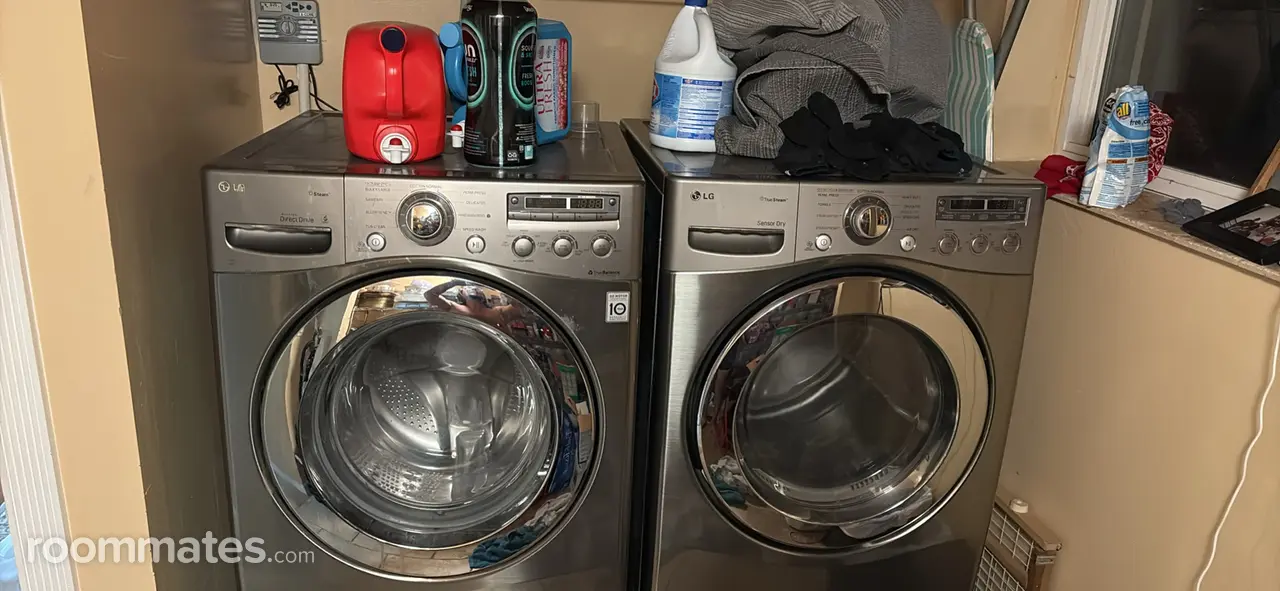 Profile photo 2 of 9