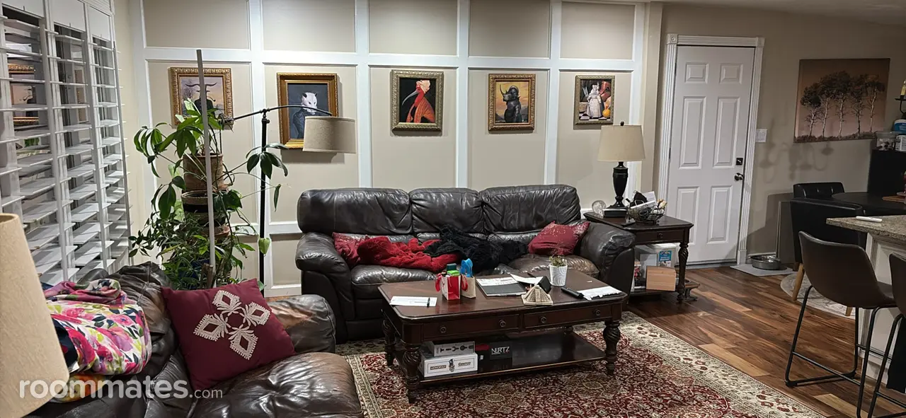 Profile photo 6 of 9