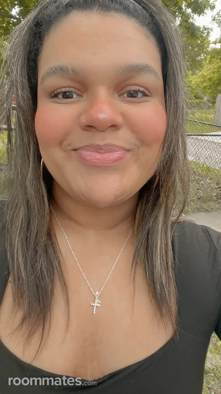 Profile photo 7 of 7