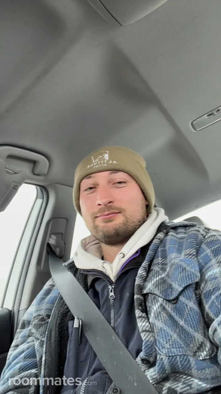 Profile photo 13 of 13