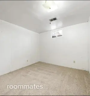 Room for rent in Colorado Springs, CO $700, house