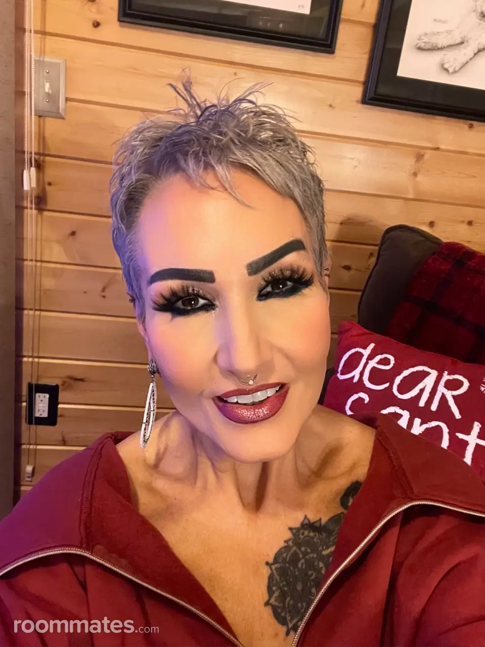 Profile photo 4 of 4