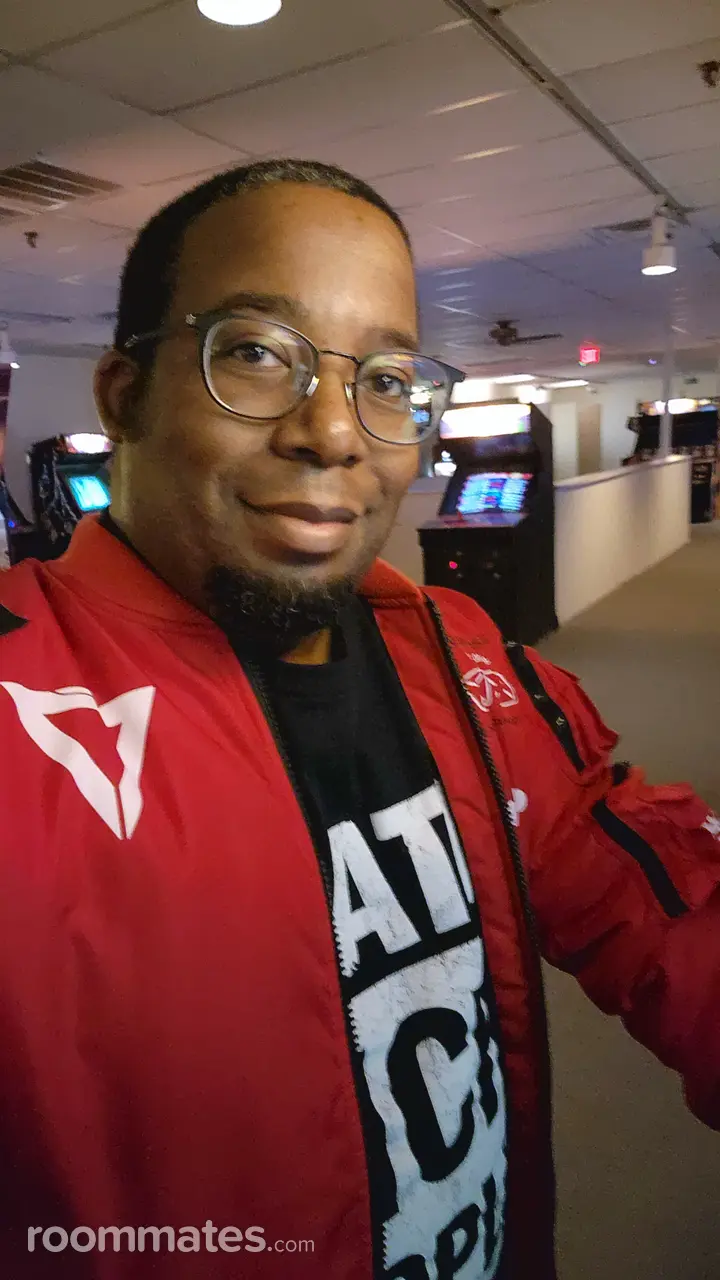 Profile photo 1 of 6