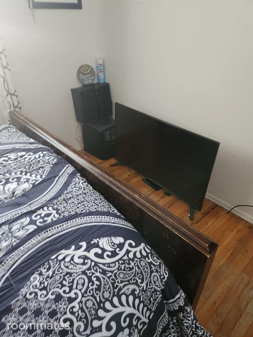 Profile photo 3 of 11