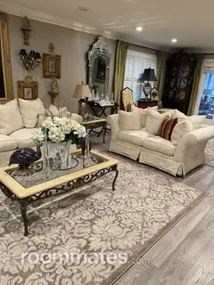 Room for rent in Spartanburg, SC $950, condo