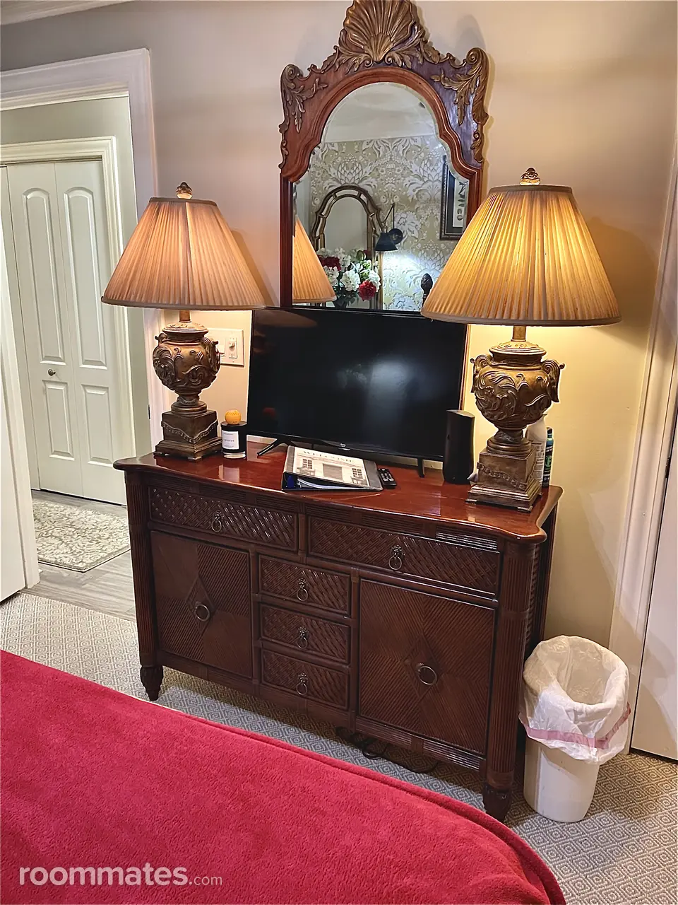 Profile photo 2 of 12