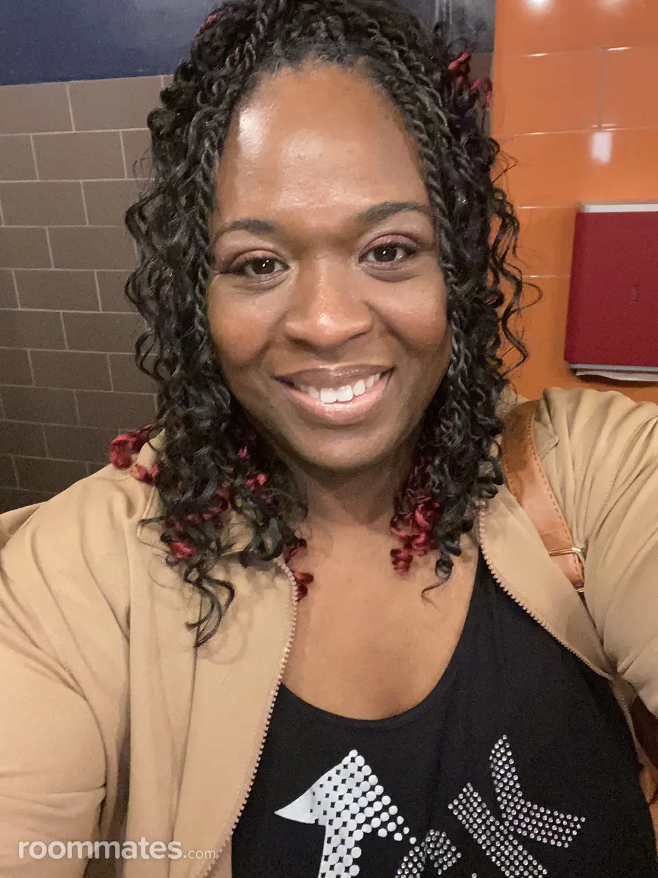 Profile photo 1 of 1