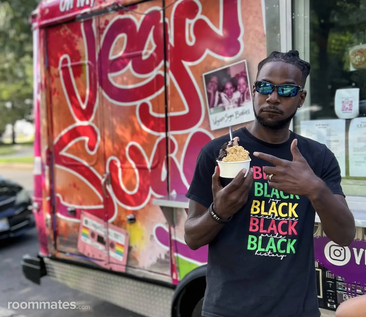 Profile photo 8 of 11