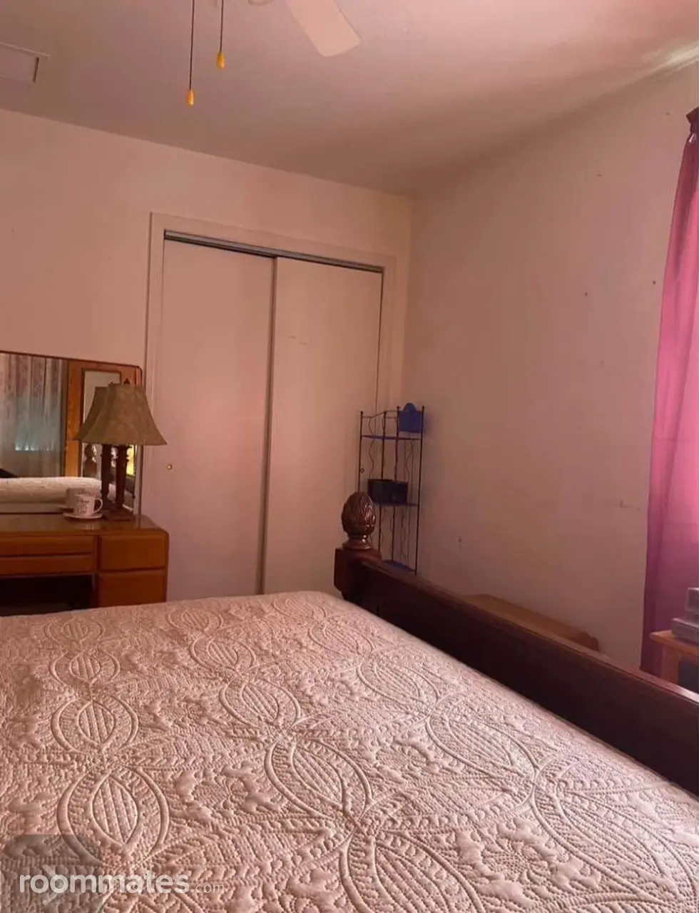 Profile photo 2 of 5