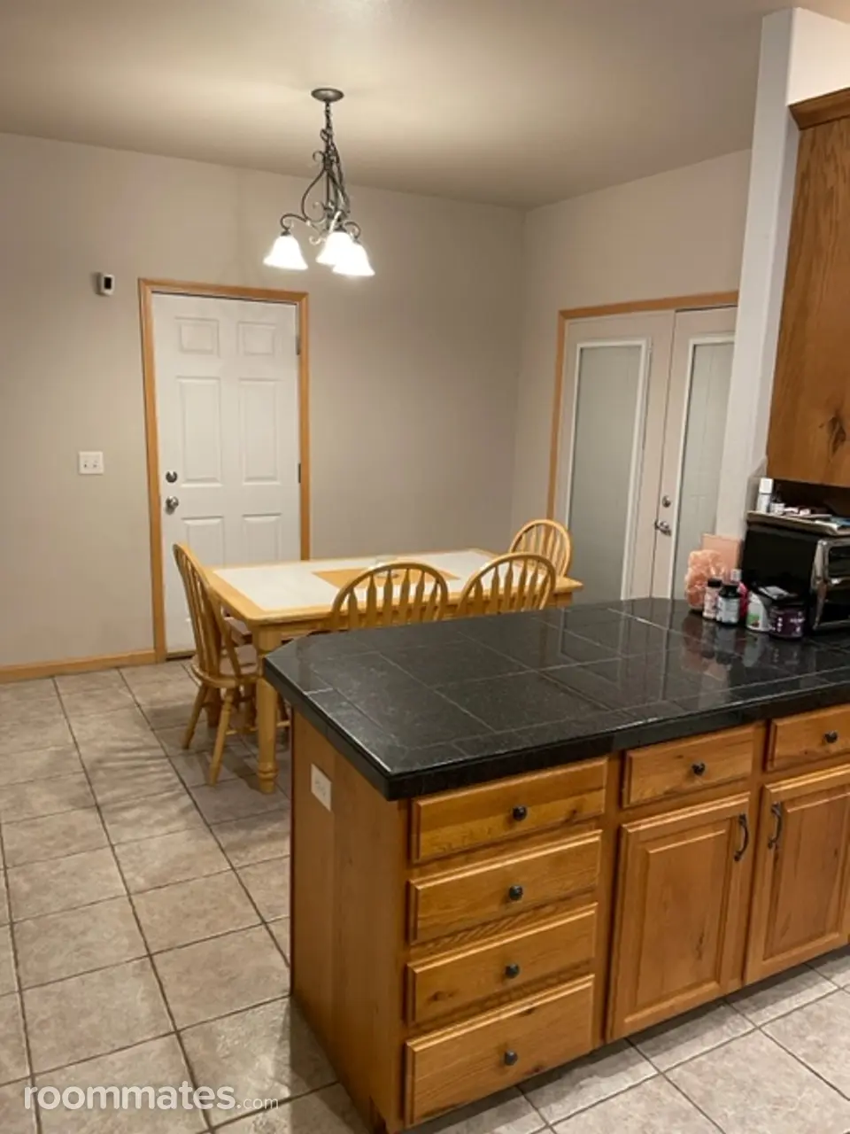 Profile photo 17 of 19