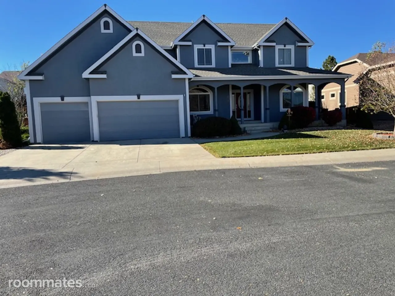 Profile photo 3 of 19