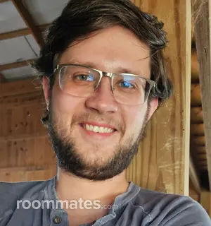 Roommate looking North Olmsted, OH, $1000