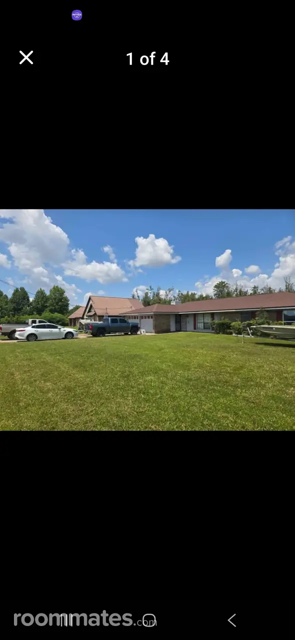 Profile photo 3 of 8