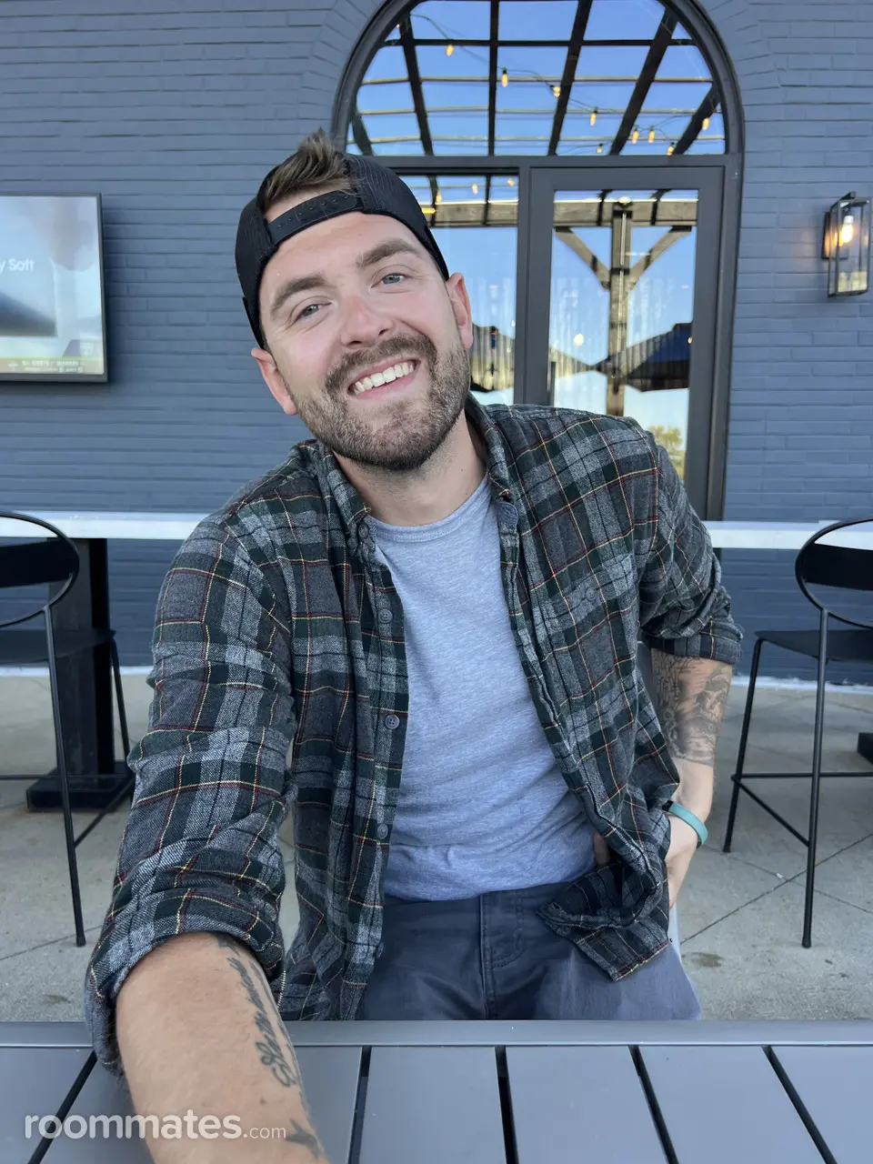 Profile photo 1 of 1