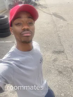 Roommate looking Garner NC, $900