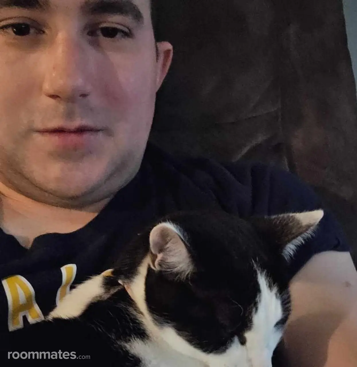 Profile photo 1 of 4