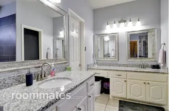 Room for rent in Mansfield, TX $1000, house