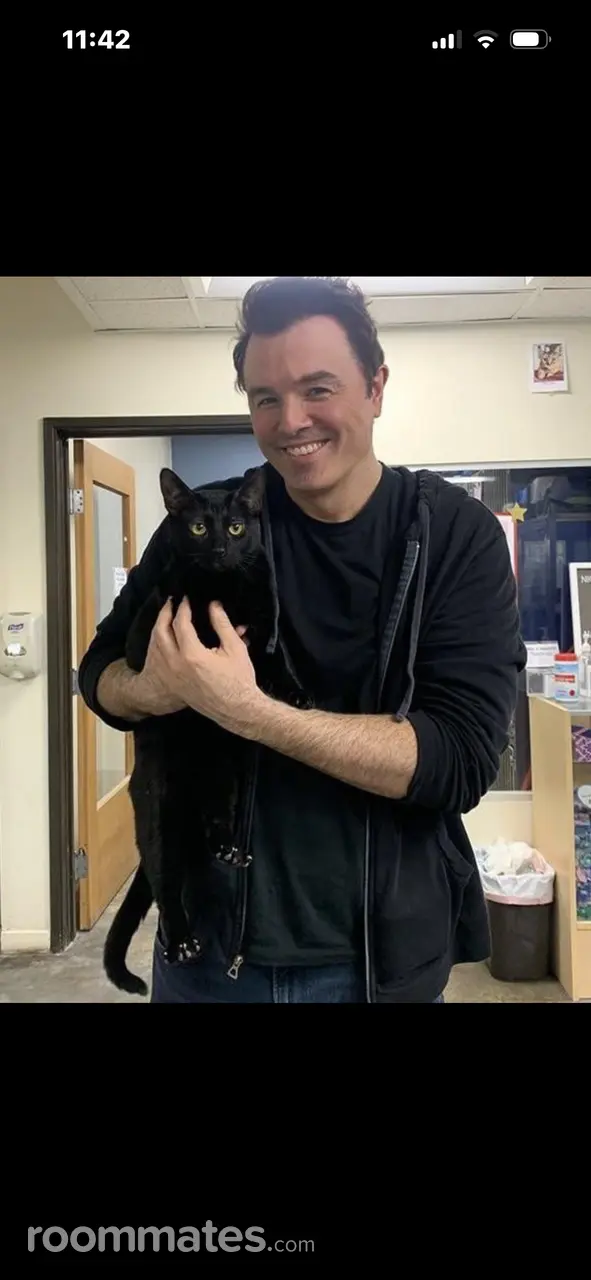 Profile photo 6 of 9