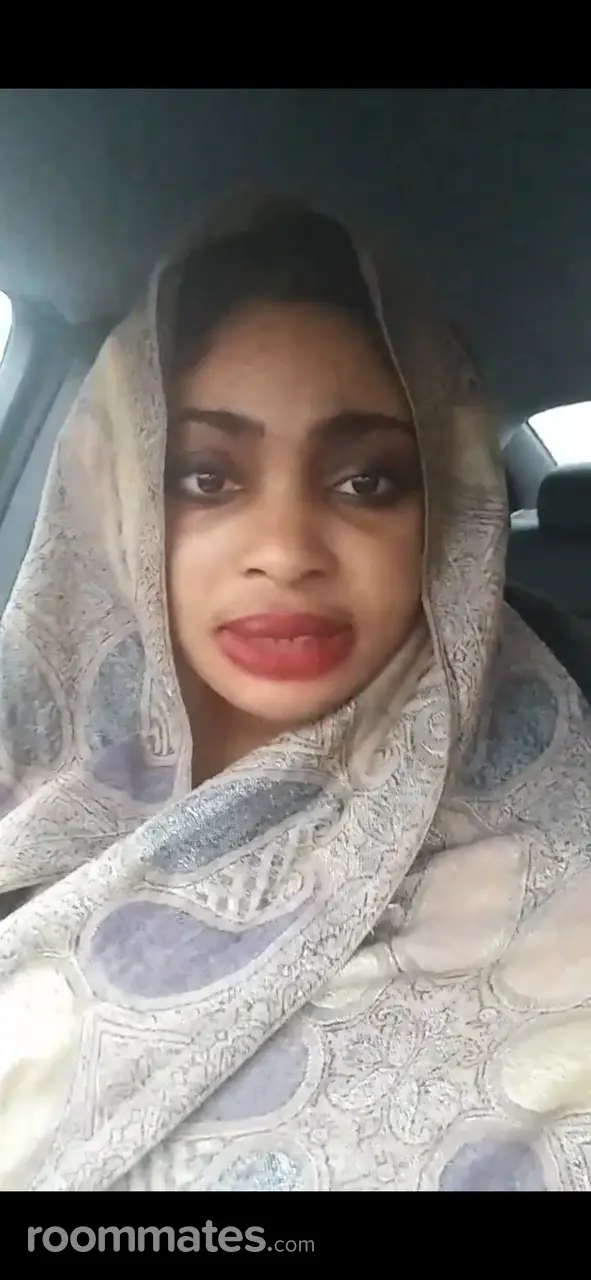 Profile photo 5 of 8