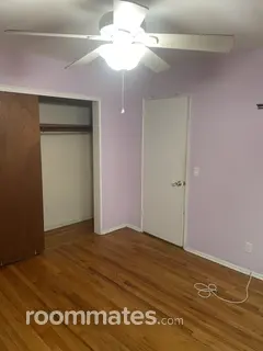 Room for rent in Glen Cove, NY $1300, house