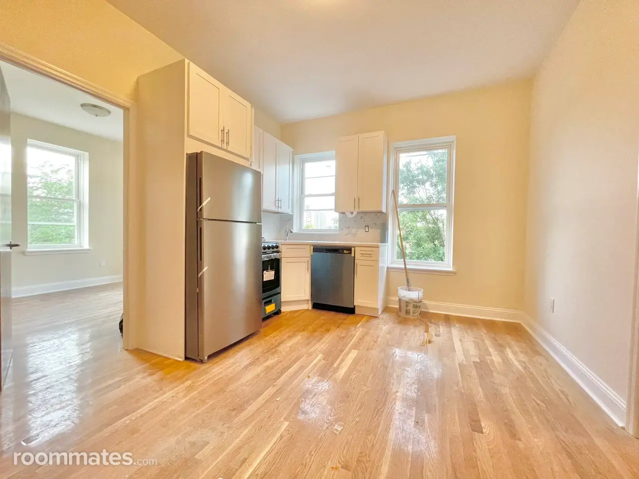 Profile photo 9 of 10