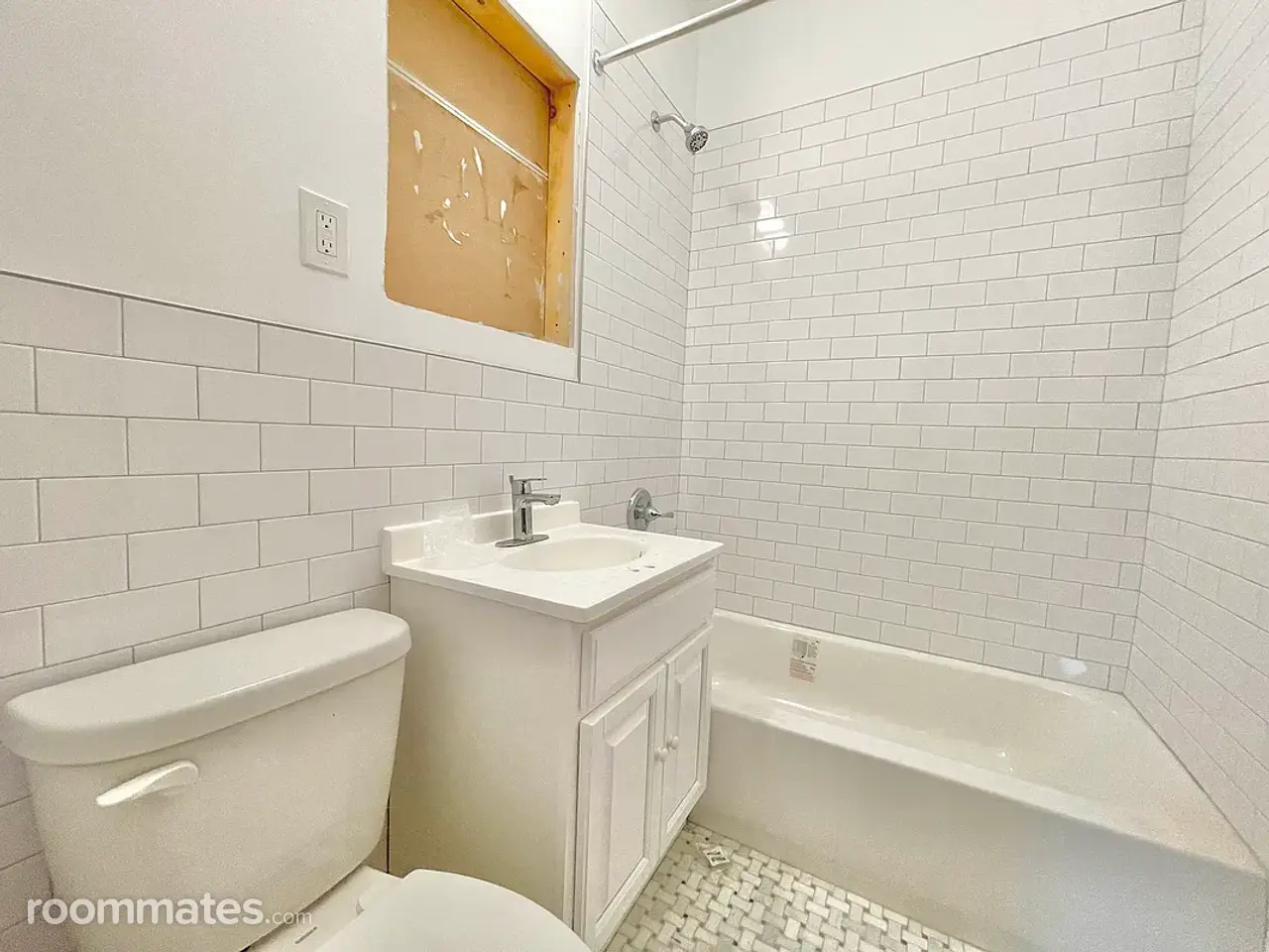 Profile photo 6 of 10