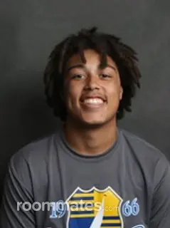 Roommate looking Olathe, KS, $1000