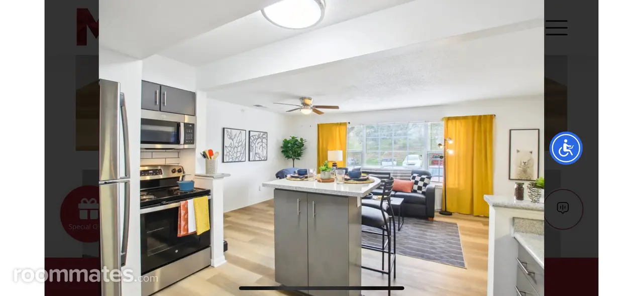 Profile photo 4 of 9