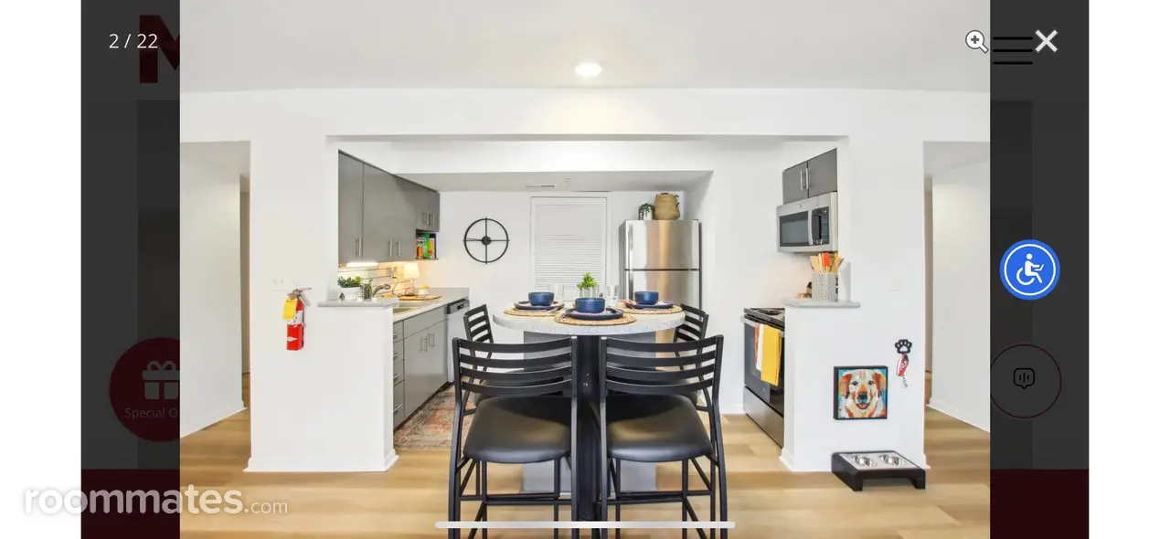 Profile photo 3 of 9