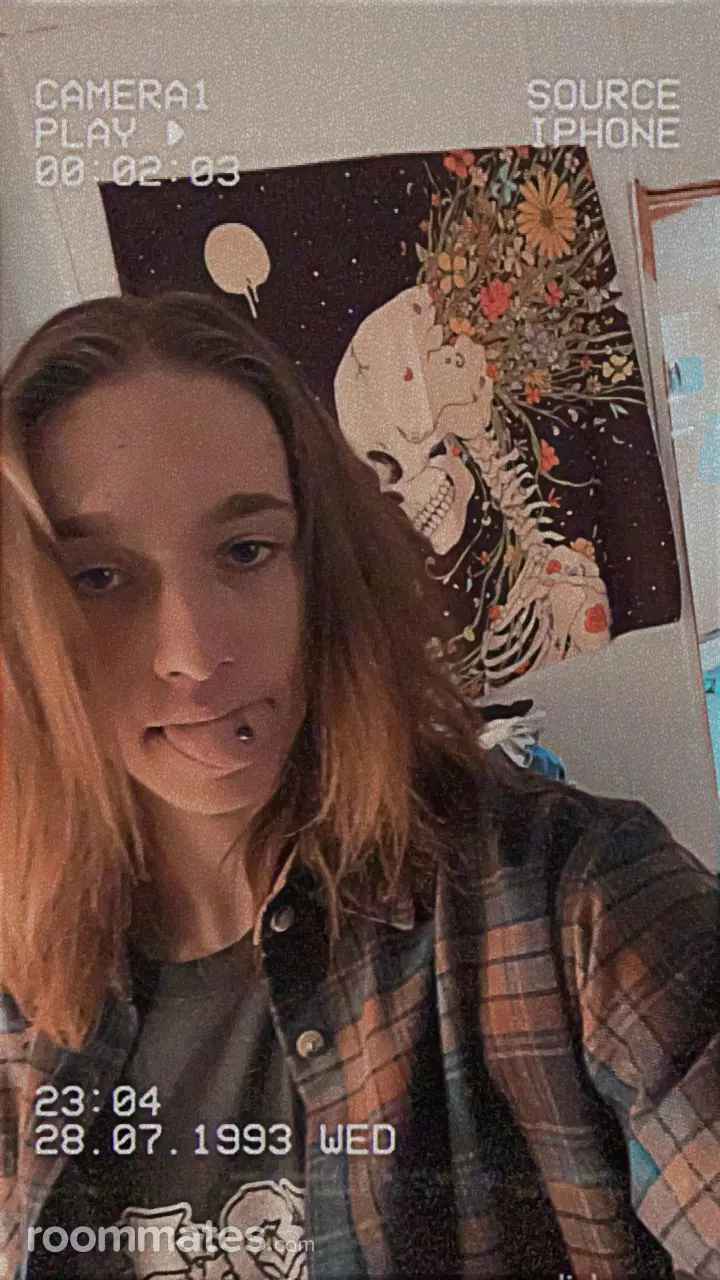 Profile photo 1 of 2