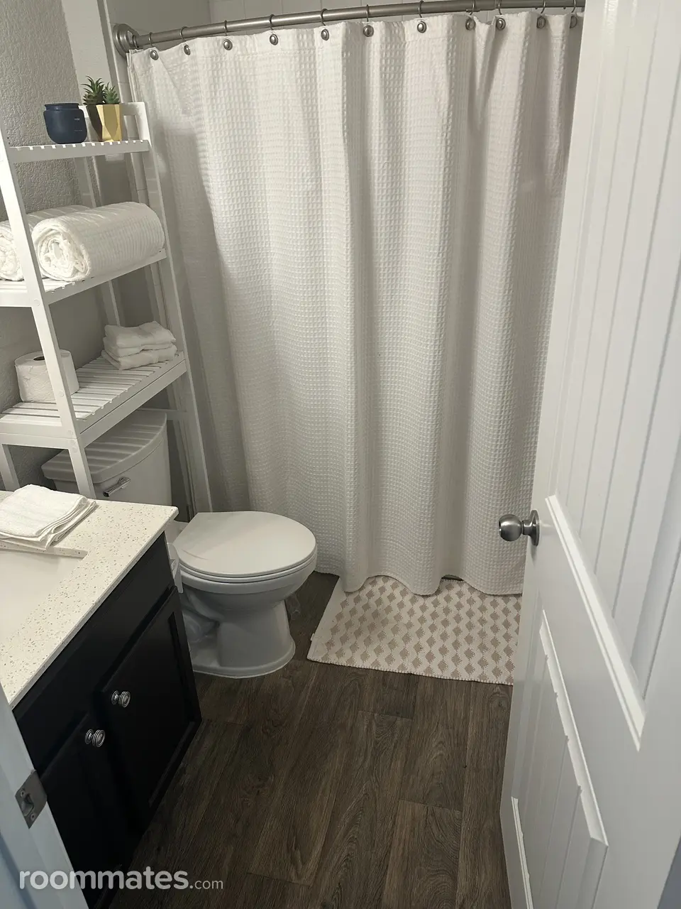 Profile photo 15 of 20