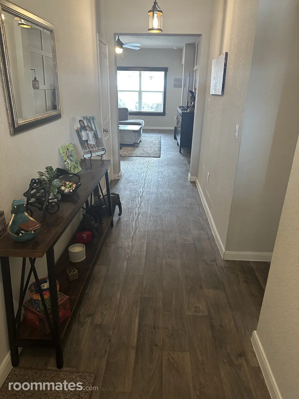 Profile photo 17 of 20