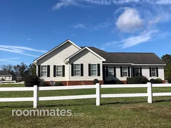Room for rent in Statesboro, GA $600, house