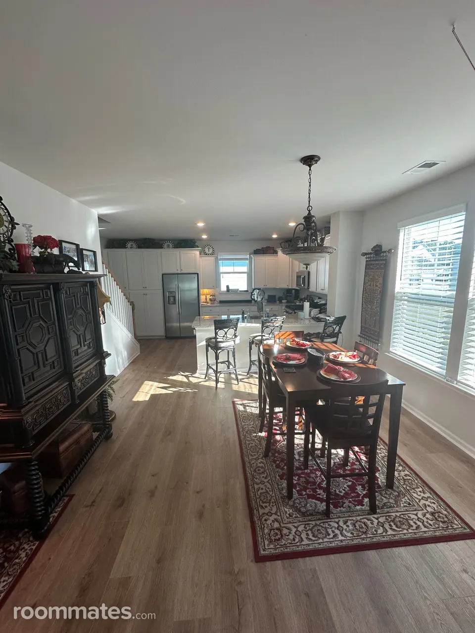 Profile photo 5 of 8